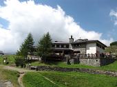 Dal Rifugio Barbellino salita al Lago della Malgina e discesa al Lago del Barbellino ed a Lizzola il 6 agosto 2009 - FOTOGALLERY